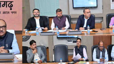 मुख्य सचिव ने रेल परियोजनाओं की समीक्षा की मुख्य सचिव ने रेल परियोजनाओं की समीक्षा की