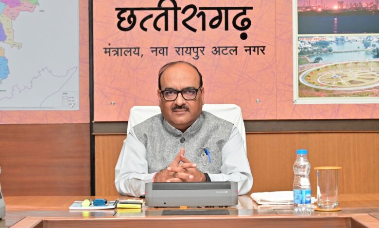 मुख्य सचिव ने मंत्रालय महानदी भवन में नवा अंजोर विजन 2047 मॉनिटरिंग पोर्टल की समीक्षा की मुख्य सचिव ने मंत्रालय महानदी भवन में नवा अंजोर विजन 2047 मॉनिटरिंग पोर्टल की समीक्षा की