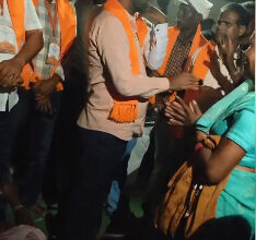 प्रशिक्षण शिविर में पहुंचे बेलोदा के ग्रामीणों ने मांगा रेत खदान से हुई आय का हिस्सा प्रशिक्षण शिविर में पहुंचे बेलोदा के ग्रामीणों ने मांगा रेत खदान से हुई आय का हिस्सा