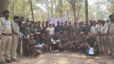 рдкреНрд░рд╢рд┐рдХреНрд╖реБ рдЖрдИрдПрдлрдПрд╕ рдЕрдзрд┐рдХрд╛рд░рд┐рдпреЛрдВ рдиреЗ рд▓рдШреБ рд╡рдиреЛрдкрдЬреЛрдВ рд╕реЗ рдЙрддреНрдкрд╛рдж рдмрдирд╛рдиреЗ рдХреА рдкреНрд░рдХреНрд░рд┐рдпрд╛ рджреЗрдЦреА рдкреНрд░рд╢рд┐рдХреНрд╖реБ рдЖрдИрдПрдлрдПрд╕ рдЕрдзрд┐рдХрд╛рд░рд┐рдпреЛрдВ рдиреЗ рд▓рдШреБ рд╡рдиреЛрдкрдЬреЛрдВ рд╕реЗ рдЙрддреНрдкрд╛рдж рдмрдирд╛рдиреЗ рдХреА рдкреНрд░рдХреНрд░рд┐рдпрд╛ рджреЗрдЦреА