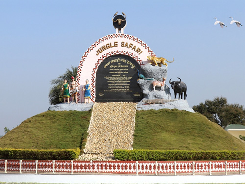 होली पर तीन दिन बंद रहेगी जंगल सफारी होली पर तीन दिन बंद रहेगी जंगल सफारी