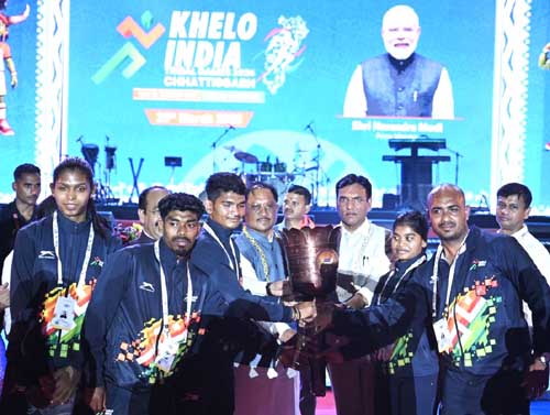 केंद्रीय खेल मंत्री मनसुख मांडविया ने पुष्टि की—2027 में भी छत्तीसगढ़ करेगा ट्राइबल गेम्स की मेजबानी केंद्रीय खेल मंत्री मनसुख मांडविया ने पुष्टि की—2027 में भी छत्तीसगढ़ करेगा ट्राइबल गेम्स की मेजबानी