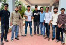 शिक्षा के नाम पर पनप रहे व्यवसायीकरण, निजी स्कूलों के लूट तंत्र के खिलाफ एनएसयूआई ने सौंपा ज्ञापन शिक्षा के नाम पर पनप रहे व्यवसायीकरण, निजी स्कूलों के लूट तंत्र के खिलाफ एनएसयूआई ने सौंपा ज्ञापन