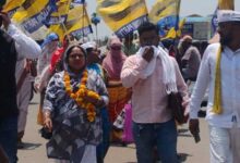 आम आदमी पार्टी ने इंदिरा वार्ड क्रमांक 16 में उपचुनाव में किया नामांकन दाखिल आम आदमी पार्टी ने इंदिरा वार्ड क्रमांक 16 में उपचुनाव में किया नामांकन दाखिल